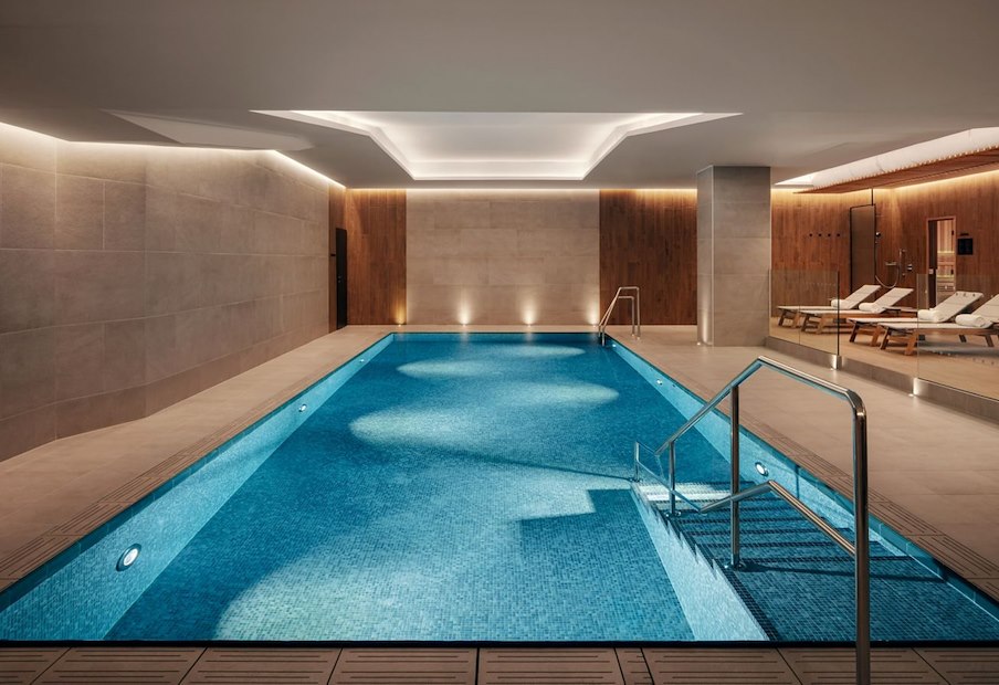 Fitness centrum je k dispozici 24 hodin denně